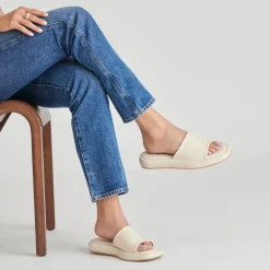 AISHA SANDALS IVORY LEATHER