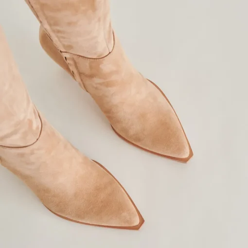 AUGGIE WIDE CALF BOOTS CAMEL SUEDE