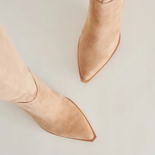 AUGGIE WIDE CALF BOOTS CAMEL SUEDE