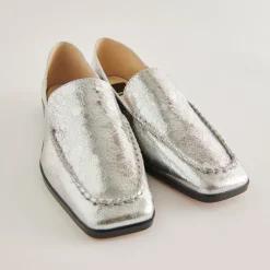 BENY WIDE FLATS SILVER DISTRESSED LEATHER