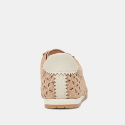 DANIE EYELET PERF SNEAKERS CAMEL SUEDE