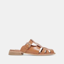 HIPPIE FLATS TAN CRINKLE PATENT