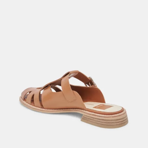 HIPPIE FLATS TAN CRINKLE PATENT