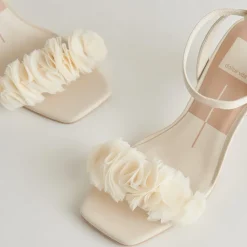IESHA HEELS IVORY LEATHER