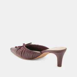 KAIRI MID HEELS CRANBERRY CRINKLE PATENT